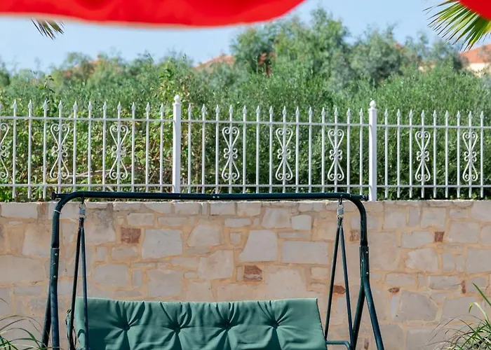 Sophia-villa Elpis Villa *